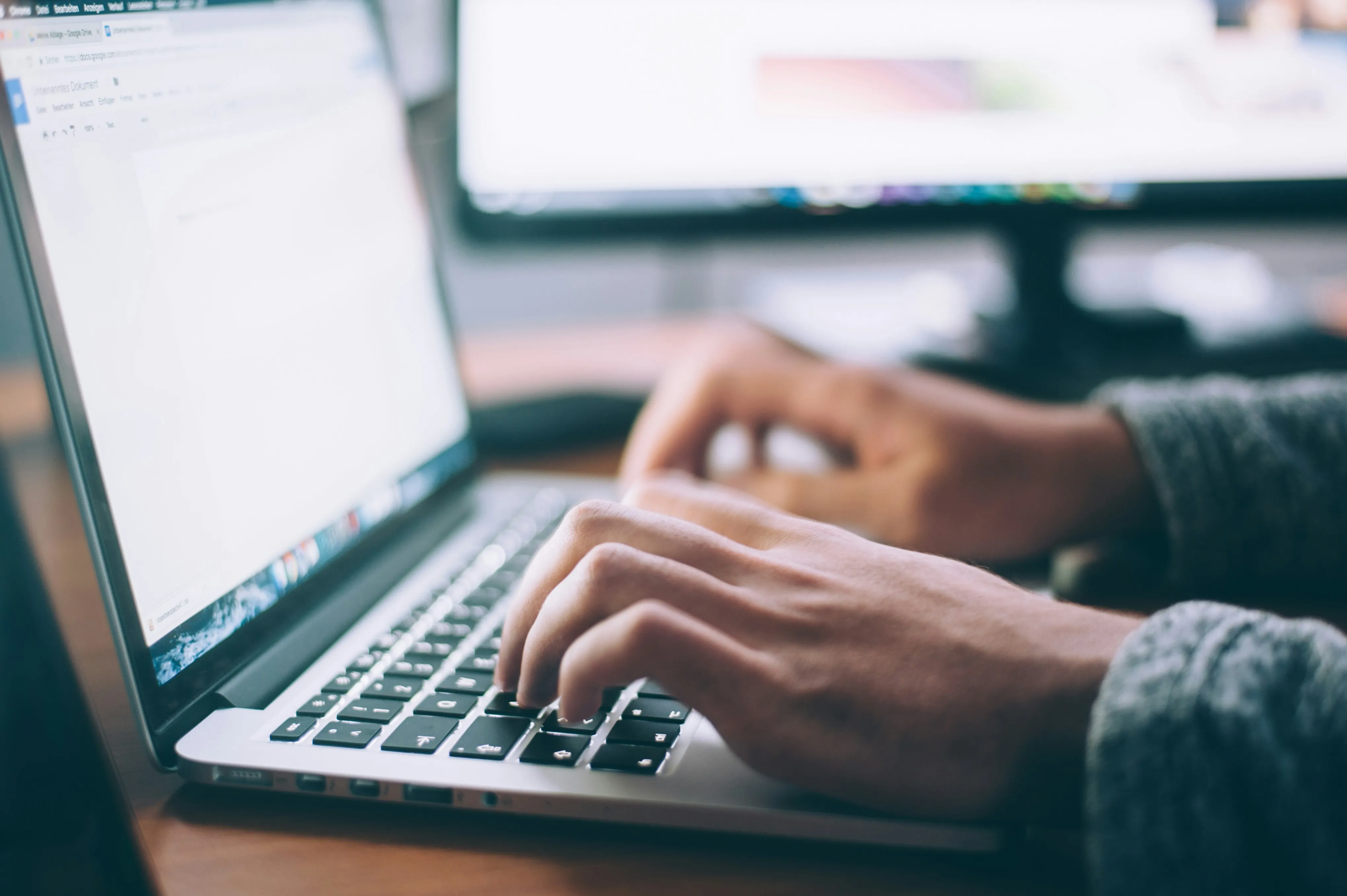 Customizing your Polyring embed
